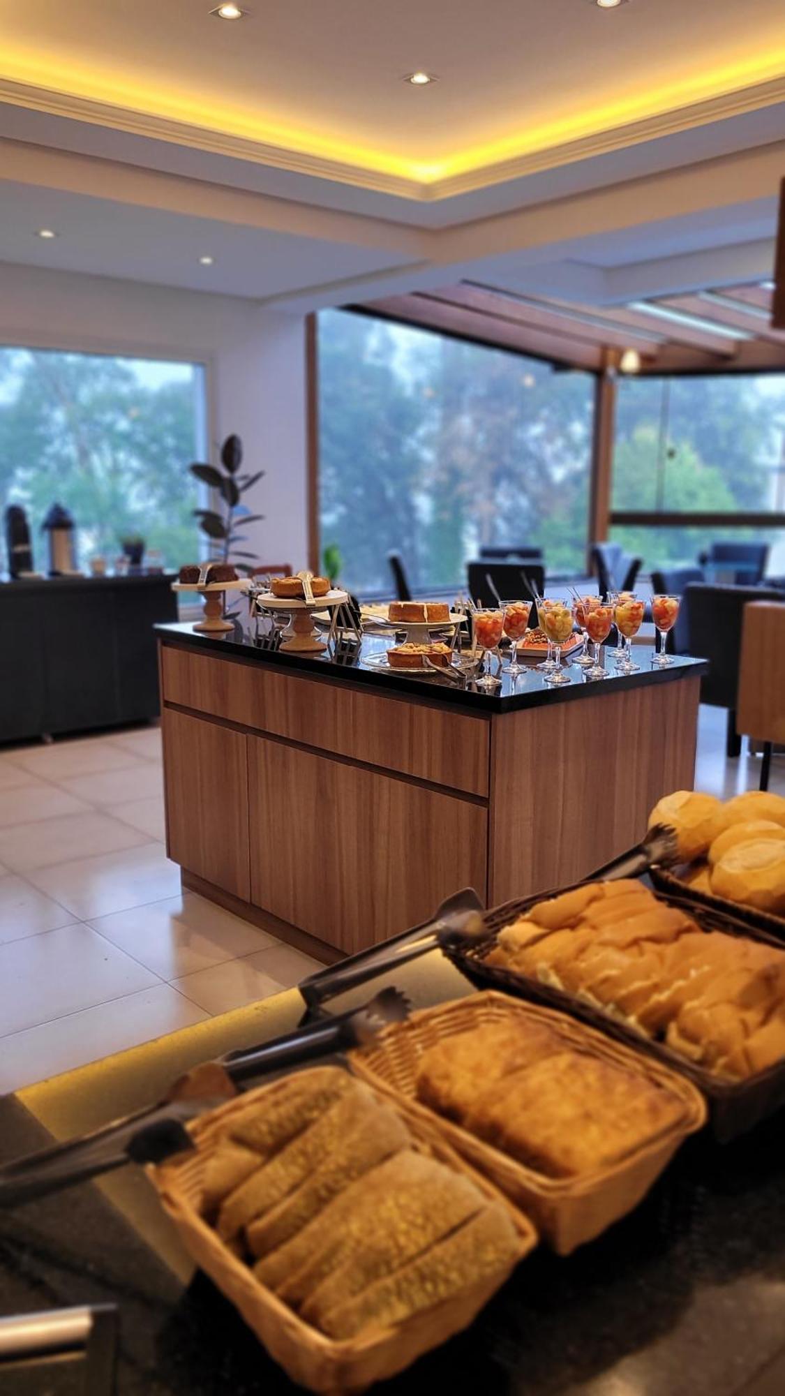Hotel Golden Hills Canela Kültér fotó