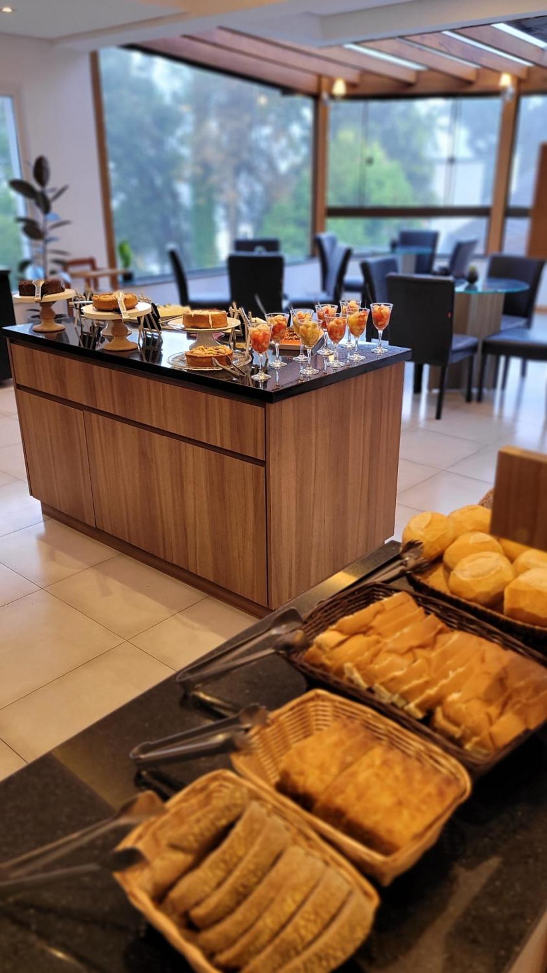 Hotel Golden Hills Canela Kültér fotó