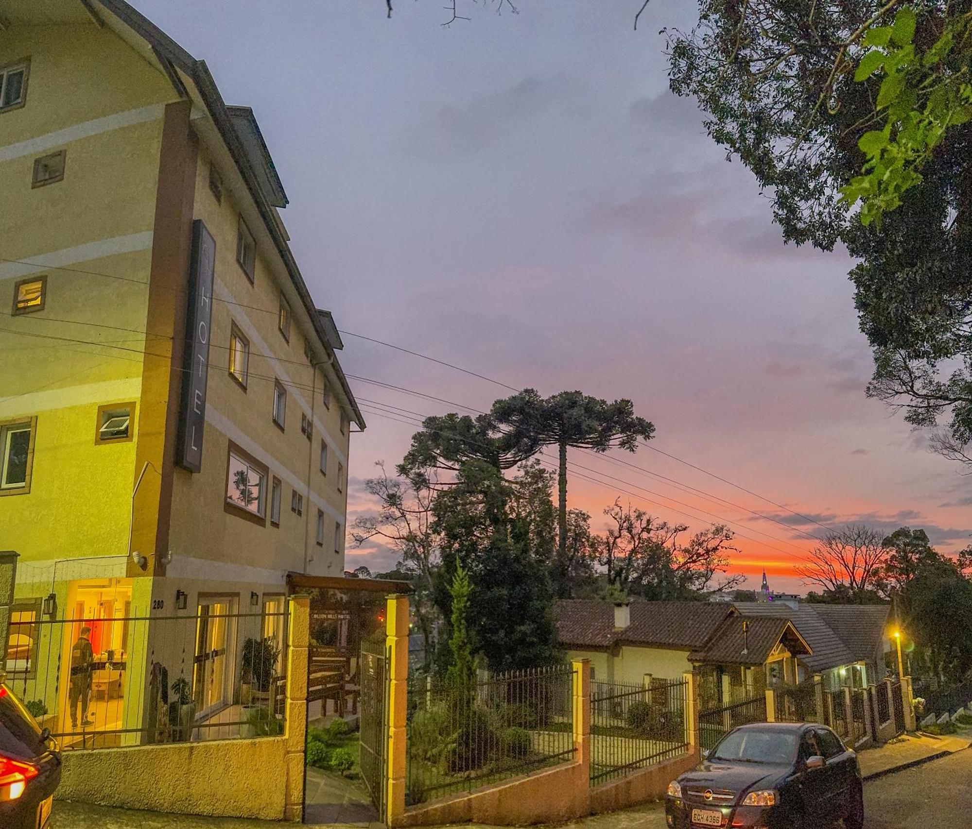 Hotel Golden Hills Canela Kültér fotó