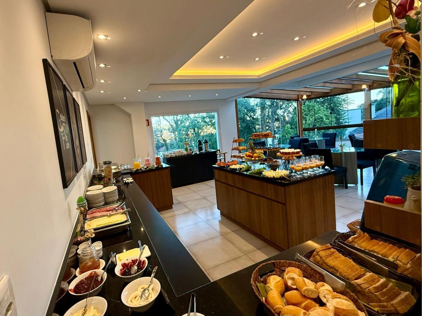Hotel Golden Hills Canela Kültér fotó