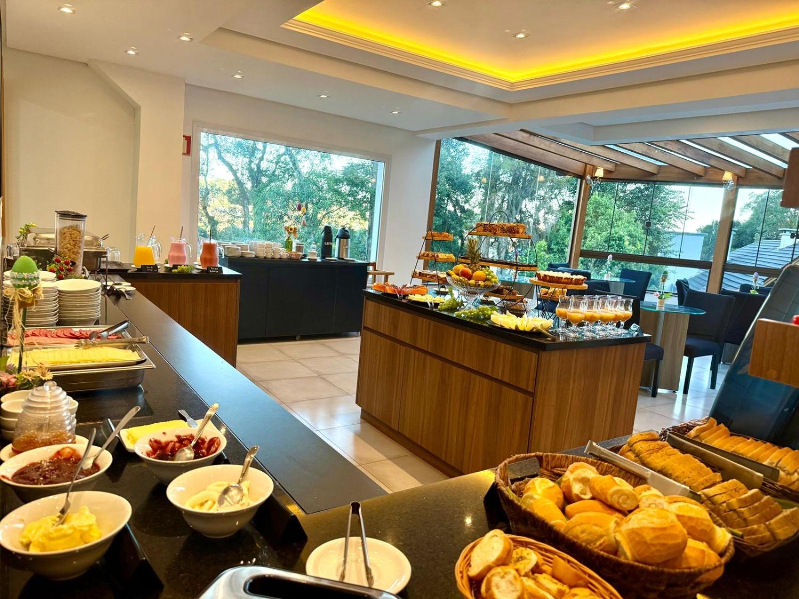 Hotel Golden Hills Canela Kültér fotó